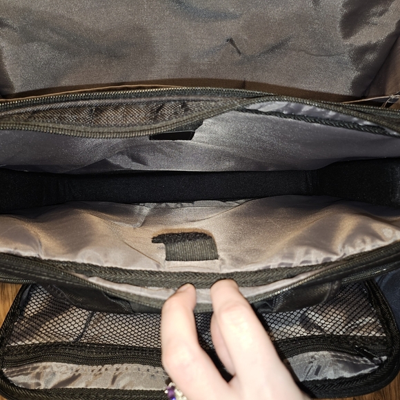 Dell Black Laptop Bag - Picture 8 of 16